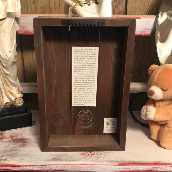New Kelly Rae Roberts Wooden Wall Plaque “HOPE and HEALING”! - Picture 4 of 17